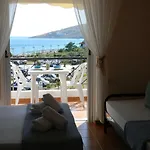 Kostandin Qëparo