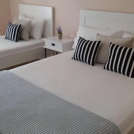 Kostandin كيبارو