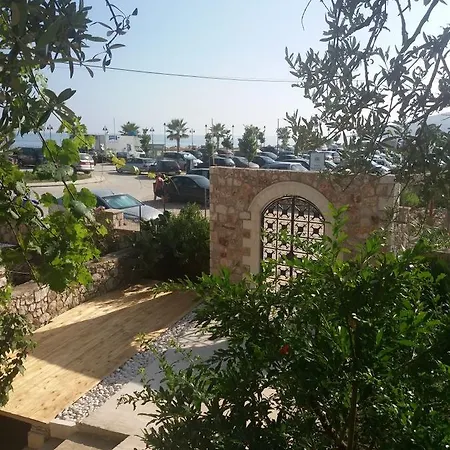 Guest house Kostandin Qeparo