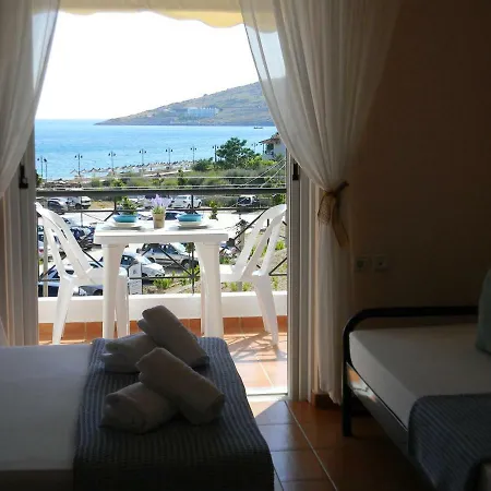 Kostandin Qëparo