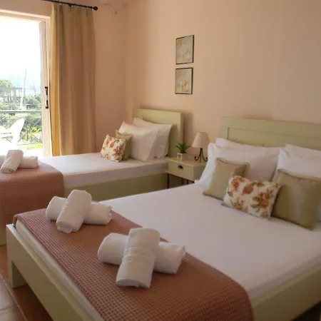 Kostandin كيبارو