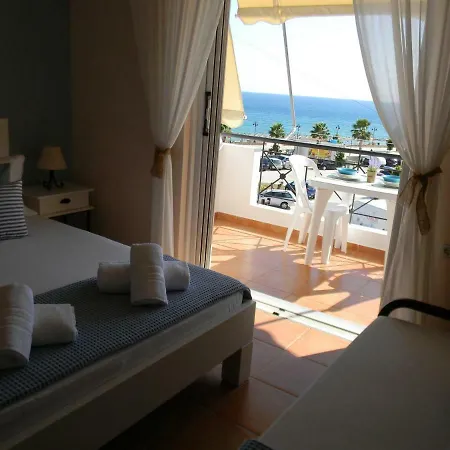 Kostandin Maison d'hôtes Qeparo